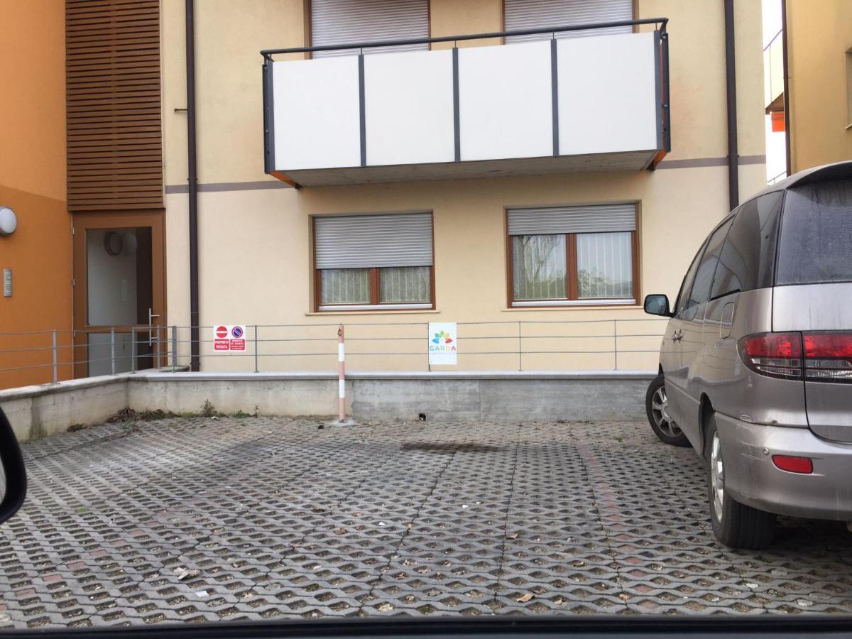 Gardappartamenti Benacus Sirmione Esterno foto