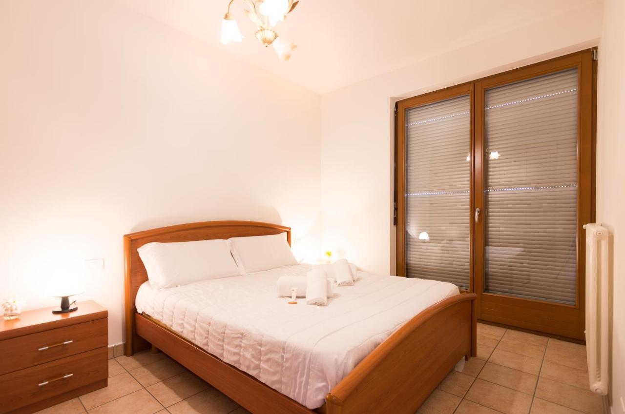 Gardappartamenti Benacus Sirmione Esterno foto
